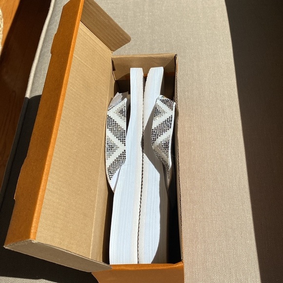 White Rhinestone Flop Flops 10 - Picture 3 of 9